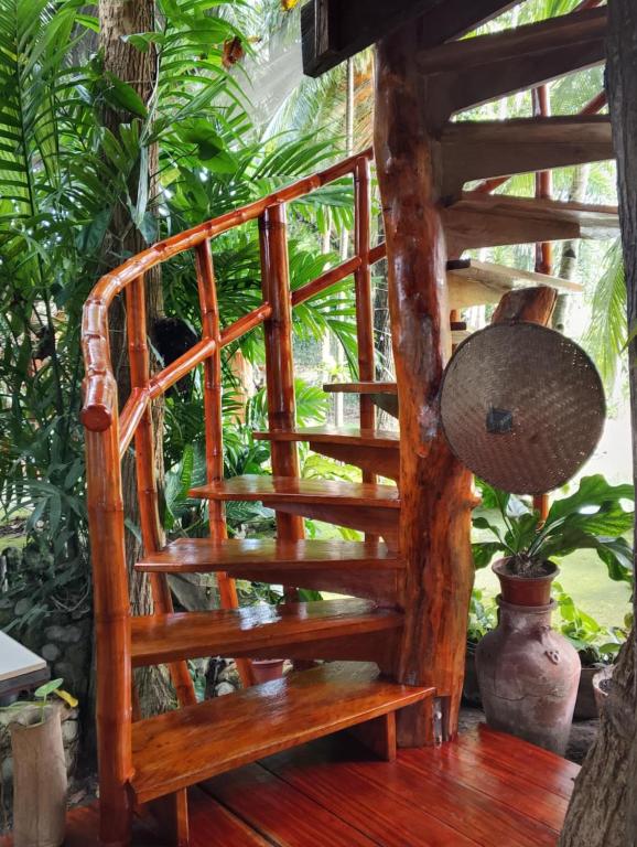 Zahrada ubytování Dumaguete Oasis Treehouse, near airport and mall