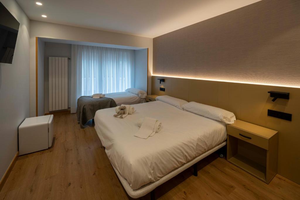 EightRooms La Rioja Pension - 8