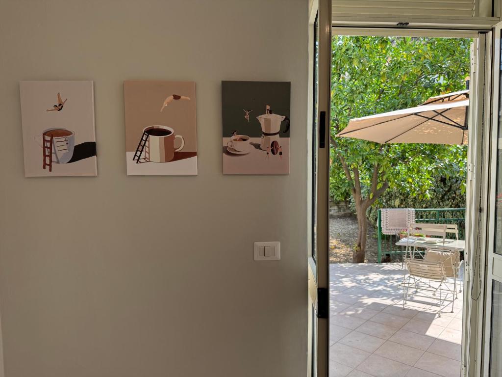 Patio nebo venkovní prostory v ubytování Cassandra Rooms