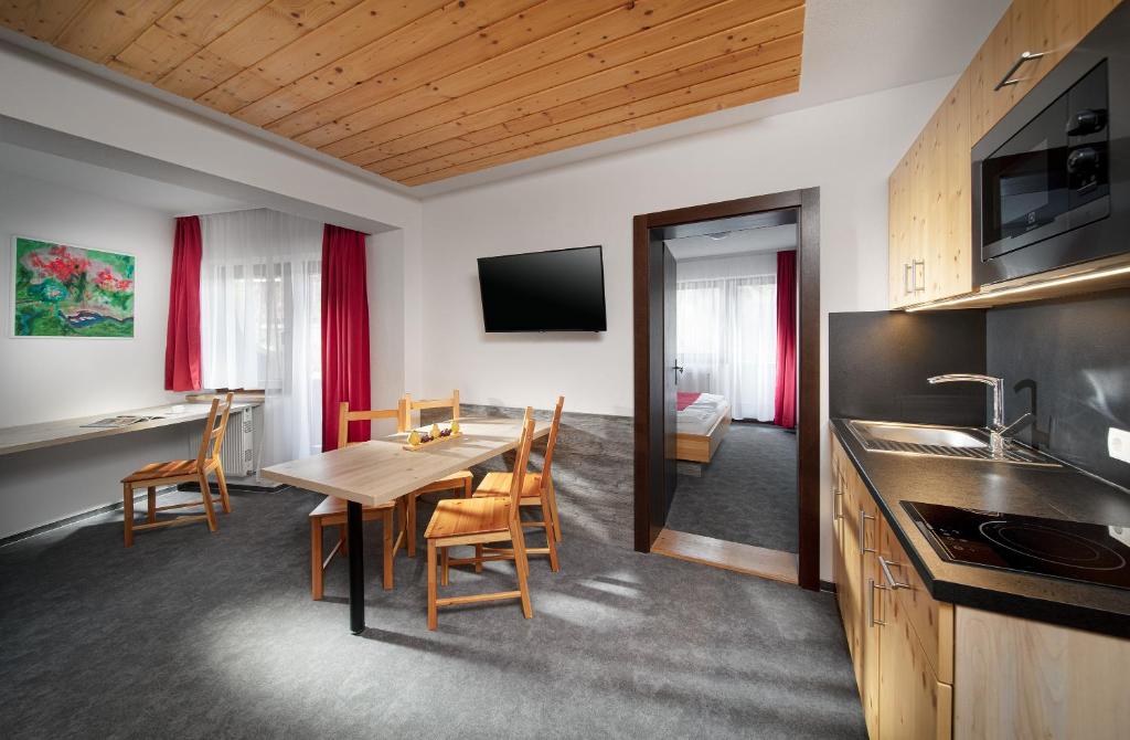 Hotel Höhlenstein - 9