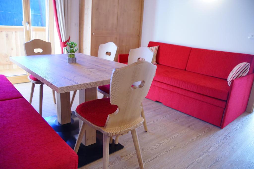 Apartments. Ambria - Appartement De Deux Chambres