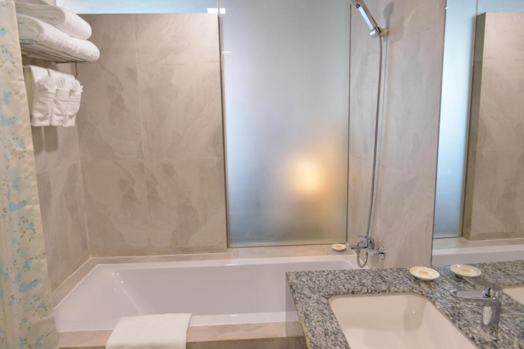 Koupelna v ubytování Hotel Parami