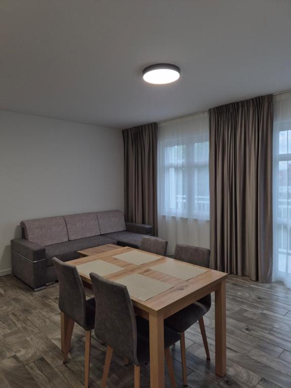 Część wypoczynkowa w obiekcie Brickstone Apartments Mabork