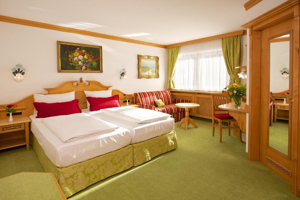 
Deluxe Double Room Classic
