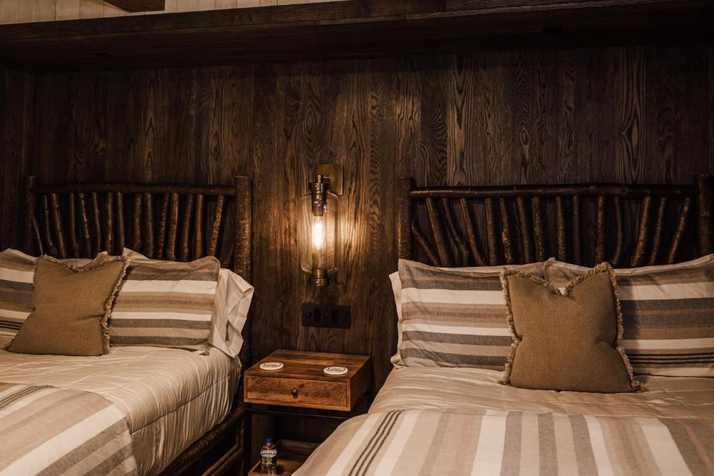 Caryonah Hunting Lodge - Habitación Doble Con Baño Privado