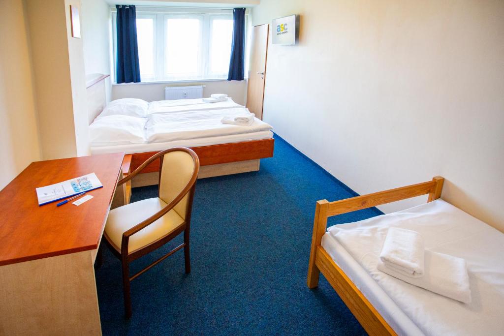 Hotel CHODOV ASC - Resim 11