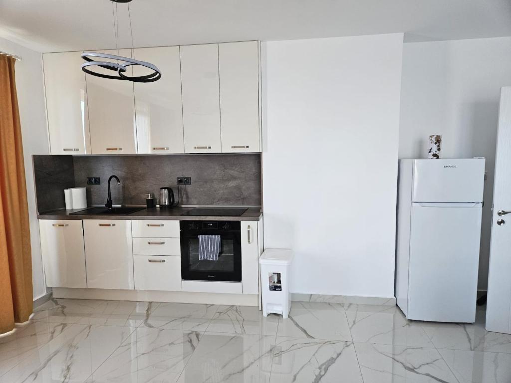 Kuchyň nebo kuchyňský kout v ubytování Ipanema Beach - new - luxury first line - sea view