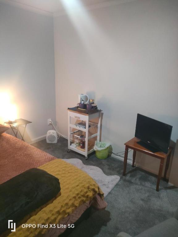 Postel nebo postele na pokoji v ubytování Double Room Free WIFI