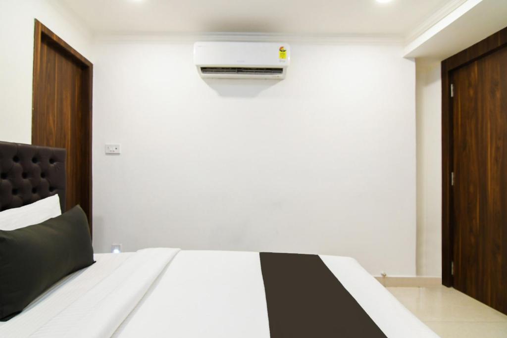 Postel nebo postele na pokoji v ubytování Super Hotel O Eminent Hotel