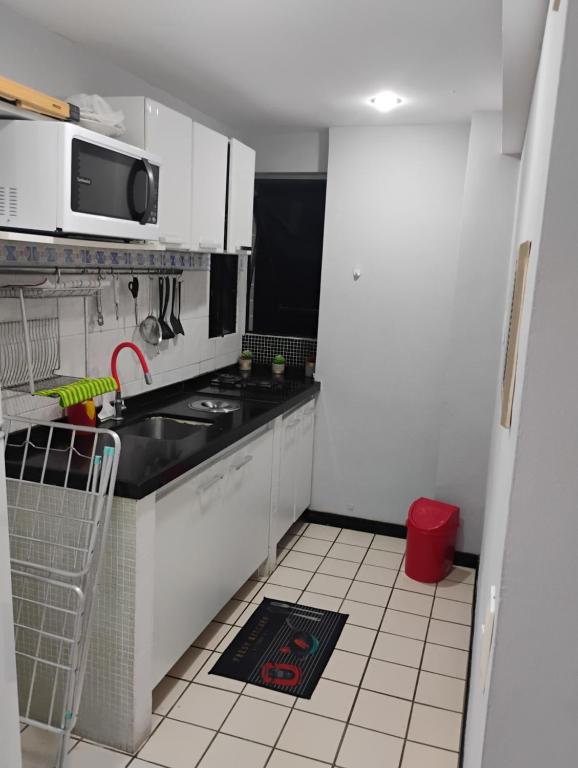 Kuchyň nebo kuchyňský kout v ubytování Boa Viagem Flat BVF 777