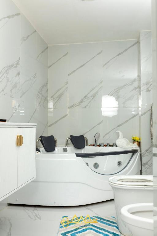 Koupelna v ubytování AM Apparts Suite Jacuzzi