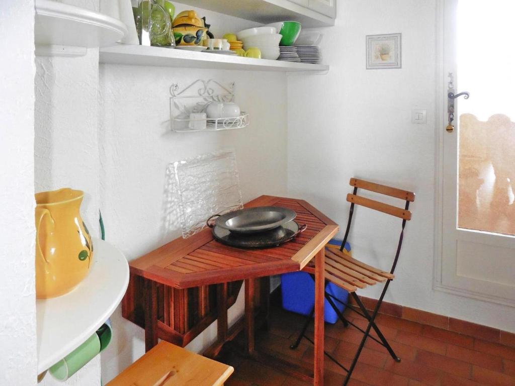 Fotografie z fotogalerie ubytování Pretty Tiny House with sea view, Le Lavandou, cleaning included v destinaci Le Lavandou