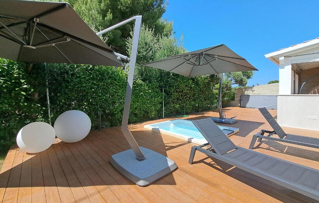 Αίθριο ή υπαίθριος χώρος στο Lovely Home In Leporano Ta With Wifi