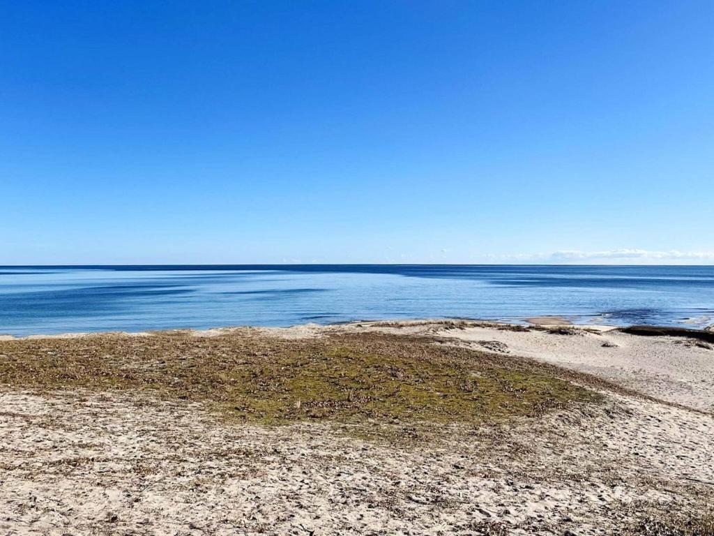 Loodusmaastik puhkemaja lähedal