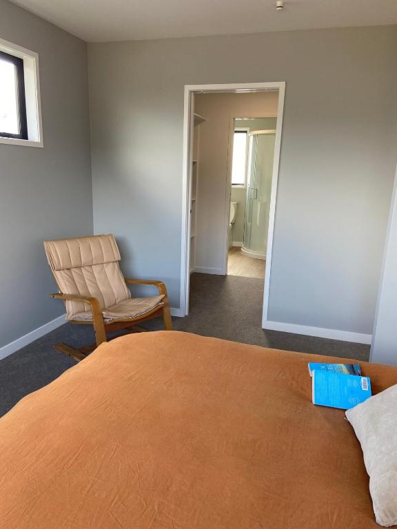 Bubbles Bach-dog friendly, close to beach & shops! - Resim 27