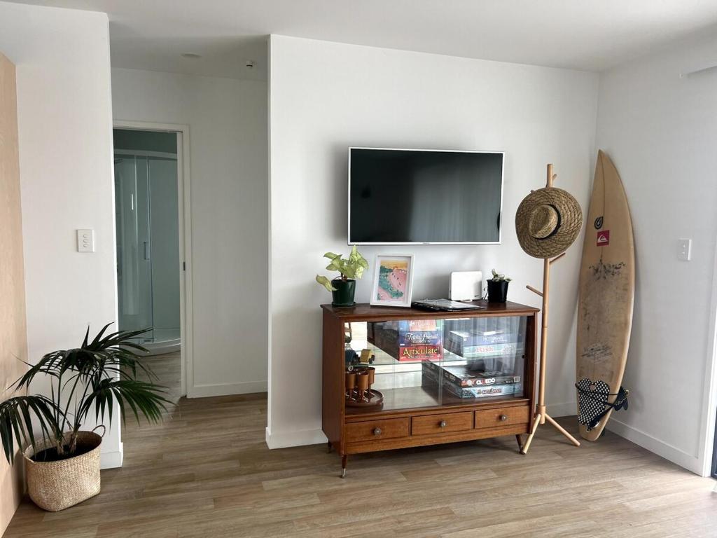 Bubbles Bach-dog friendly, close to beach & shops! - Resim 9