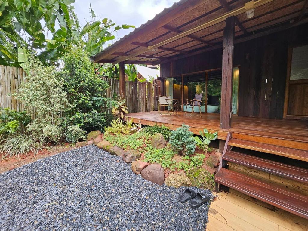 Zahrada ubytování Kiri Vari Boutique Resort at Sapan