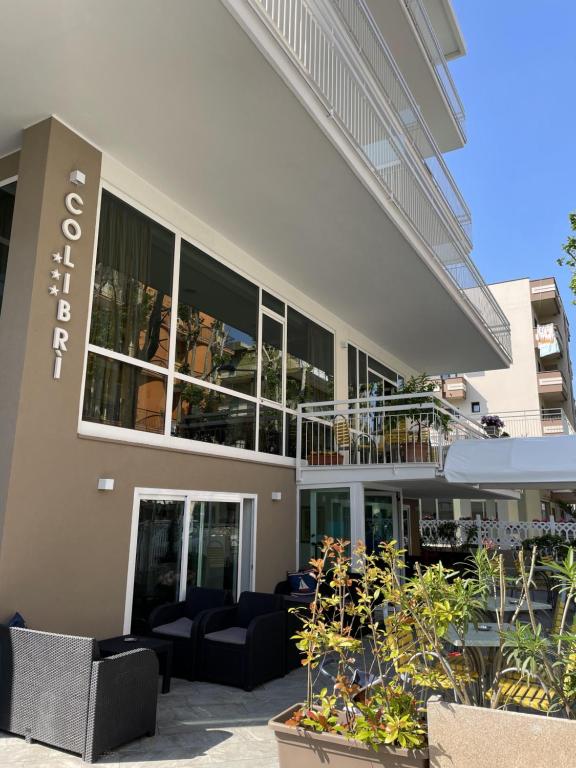 Budova, kde se hotel nachází