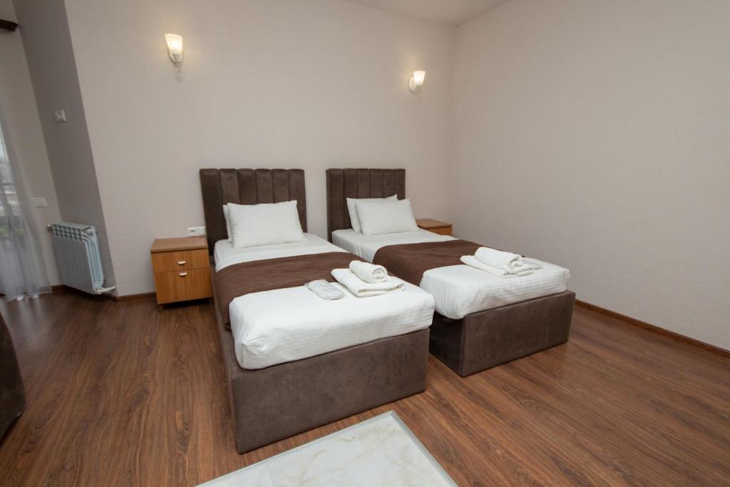 Postel nebo postele na pokoji v ubytování Hillside Guest House