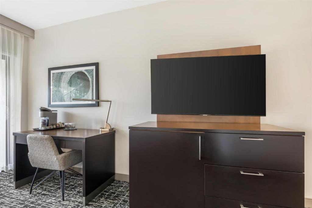 Doubletree by Hilton Hotel Williamsburg photo