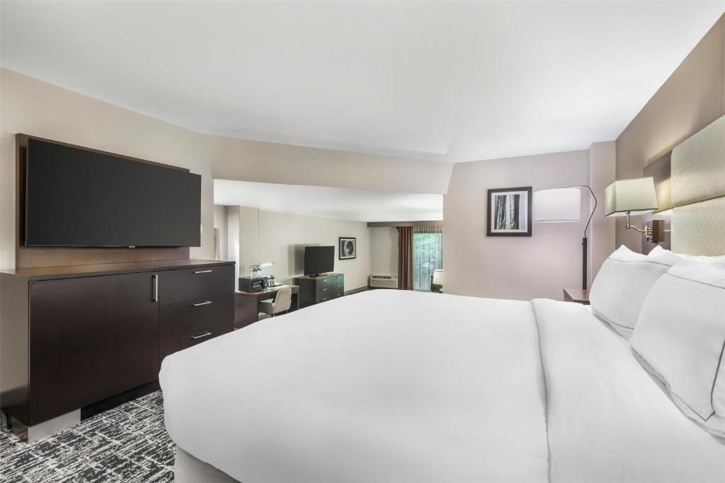 Doubletree by Hilton Hotel Williamsburg photo