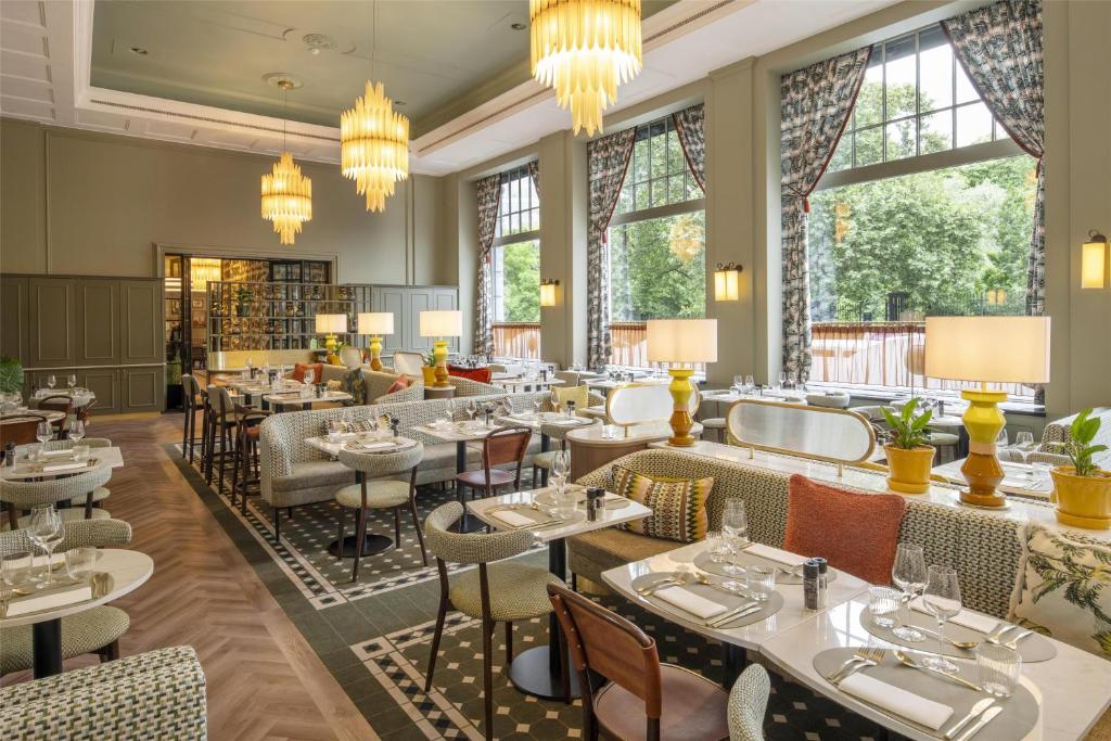 DoubleTree By Hilton Brussels City - Resim 18