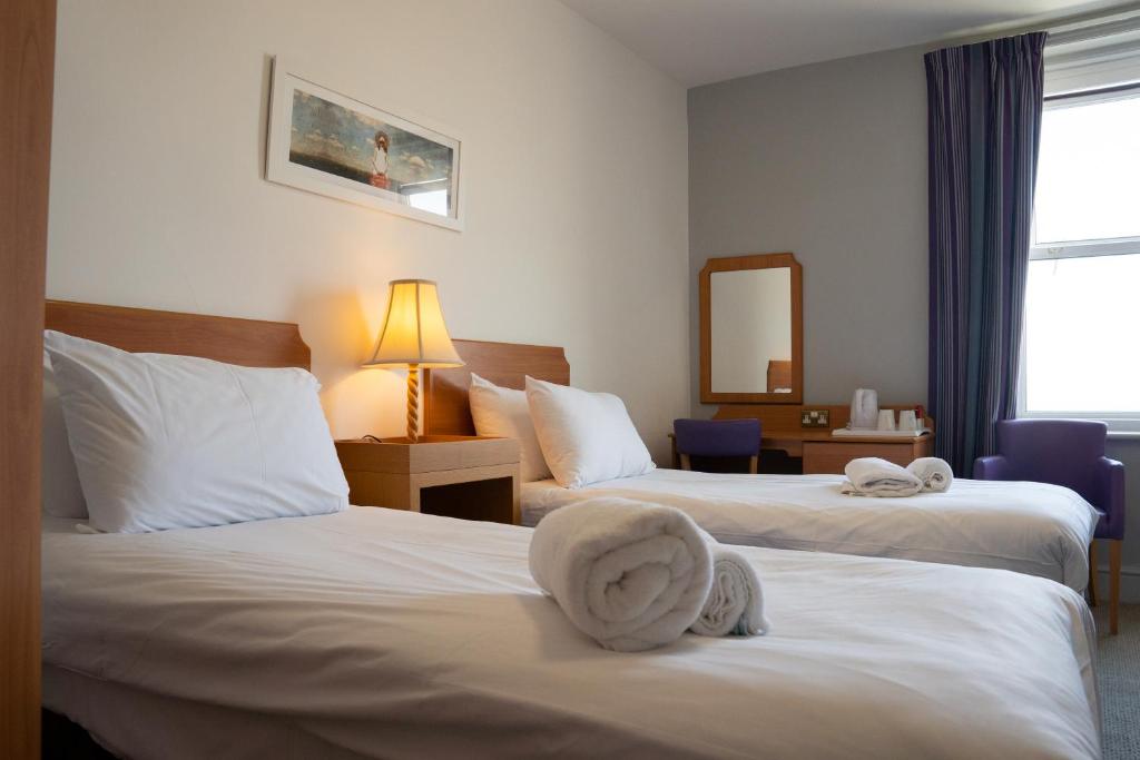 The County Hotel - 