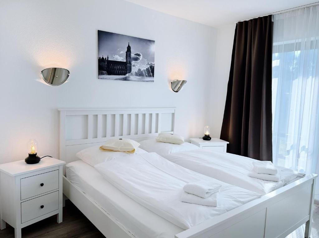 REGIOHOTEL Wittekind Burg - #AutobahnA2 #TopPreisLeistung #FreeParking #Wallbox - Tweepersoonskamer Met Balkon