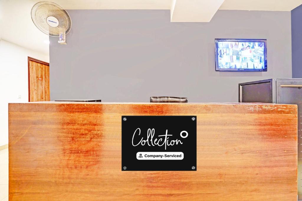Certifikát, hodnocení, plakát nebo jiný dokument vystavený v ubytování Super Collection O Tilak Nagar Near Pacific Mall