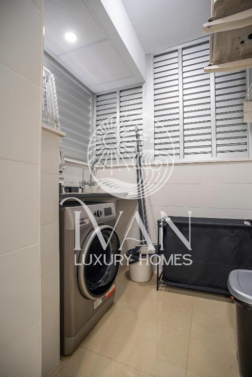 Kuchyňa alebo kuchynka v ubytovaní Casa Miriam Ivan Luxury Homes 2ªPlta Sur 1ªLinea