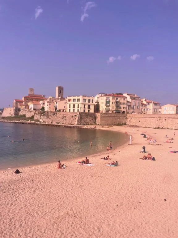 Logement insolite French Riviera avec parking