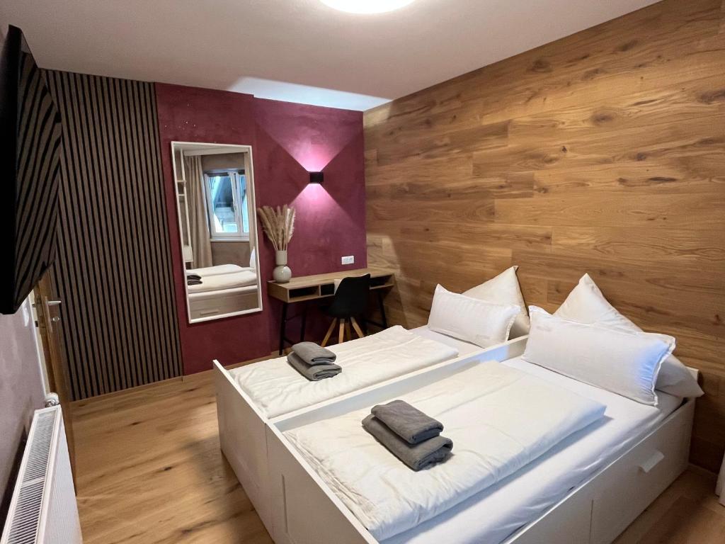 Postel nebo postele na pokoji v ubytování Apartment Enarina in Telfs
