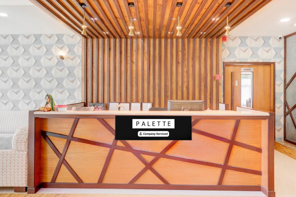 Certifikát, hodnocení, plakát nebo jiný dokument vystavený v ubytování Palette Anand Formerly Hotel La Casa Inn