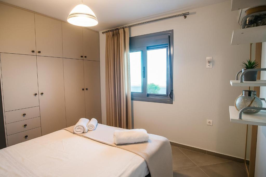 Posteľ alebo postele v izbe v ubytovaní Onar Zin Seabliss - Majestic Getaways
