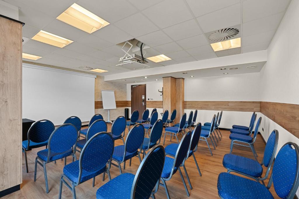 Der Geschäftsbereich oder Konferenzraum in der Unterkunft Park Hotel Diament Katowice