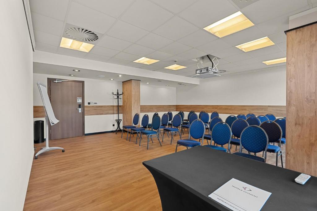Der Geschäftsbereich oder Konferenzraum in der Unterkunft Park Hotel Diament Katowice