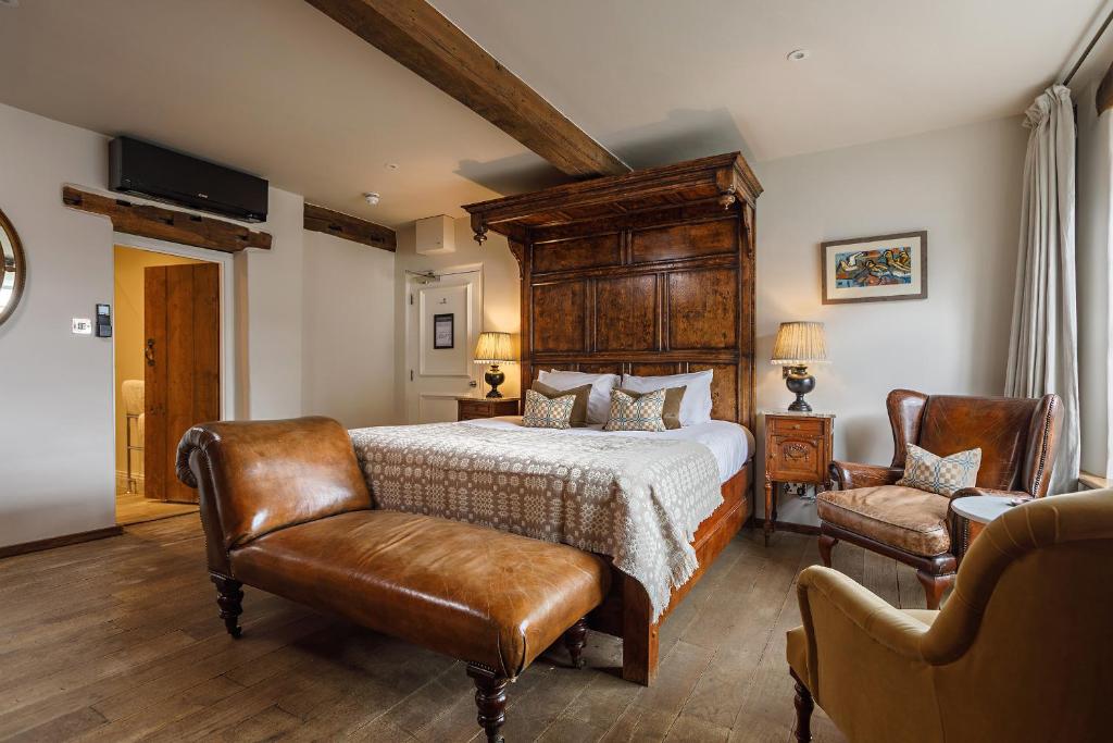 Byfords - 