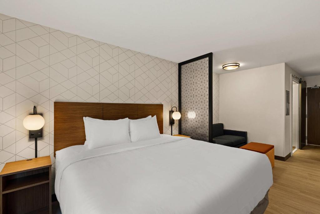 Everhome Suites Atlanta Newnan photo