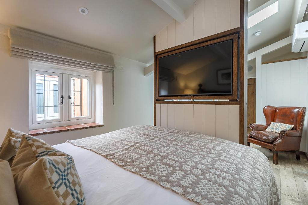 Byfords - 