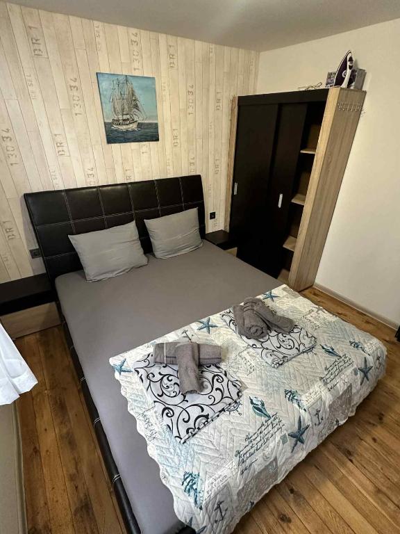 Postel nebo postele na pokoji v ubytování Еко Къщи Къмпинг Созопол Еко