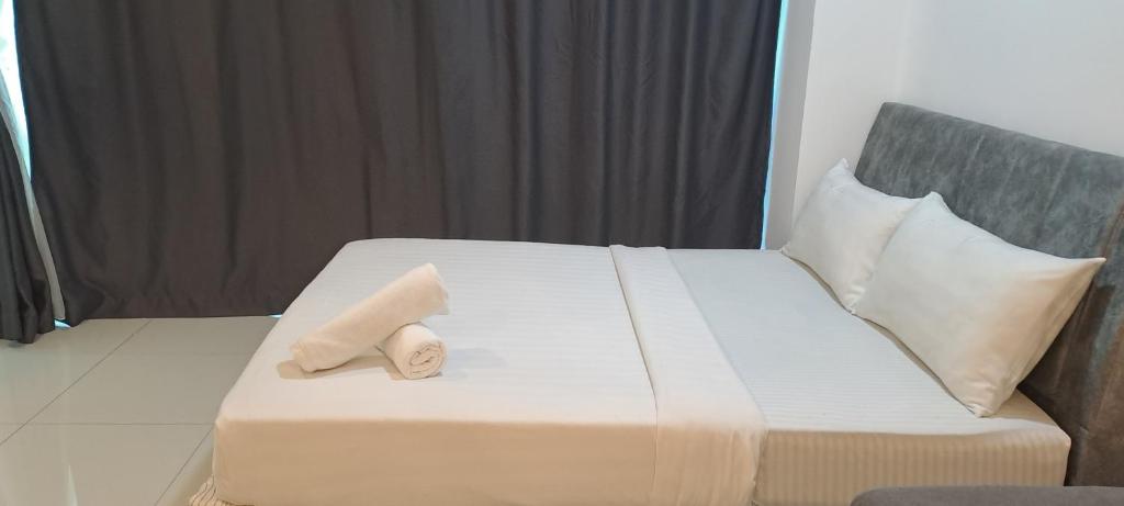 Postel nebo postele na pokoji v ubytování Summer Suite By RSR