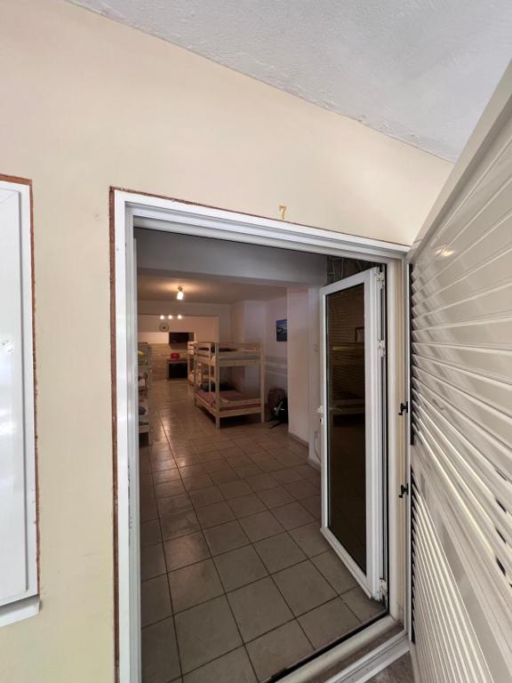 Fotografie z fotogalerie ubytování NEWBORN Hostel Budva v destinaci Budva