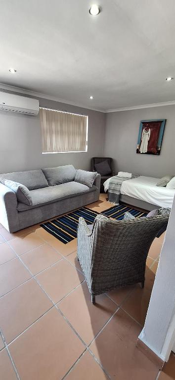 Gallery image of Firehouse selfcatering Garden Cottages no 5 in Wellington