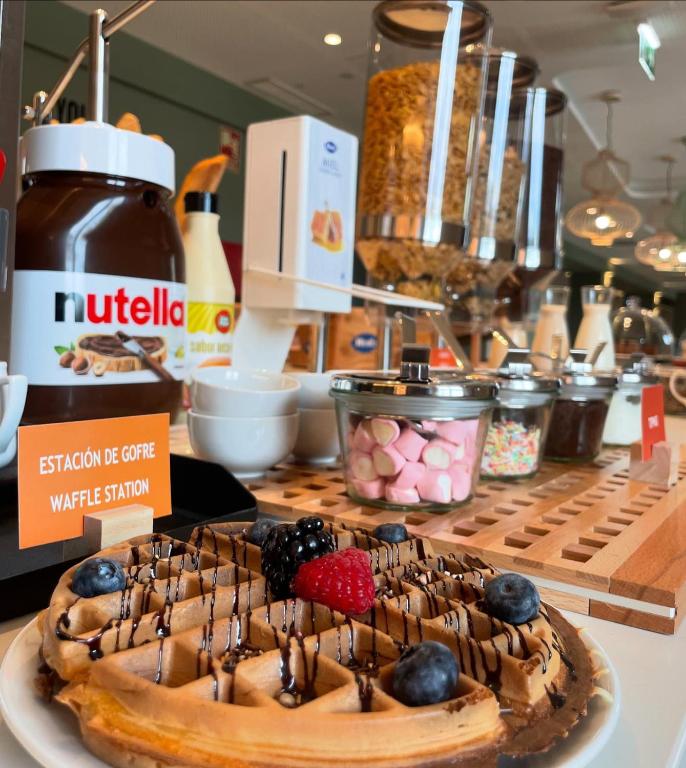 Hampton By Hilton Malaga Martiricos - Resim 34