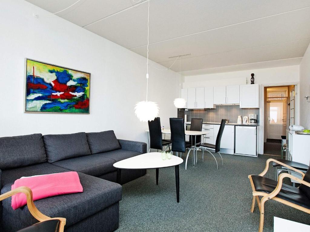Kuchyň nebo kuchyňský kout v ubytování Fanø Holiday Home Center