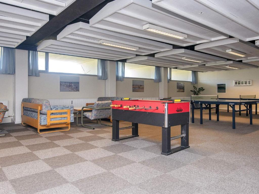 Biliár nebo kulečník v ubytování Fanø Holiday Home Center