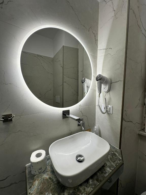 Koupelna v ubytování Hotel Lodi