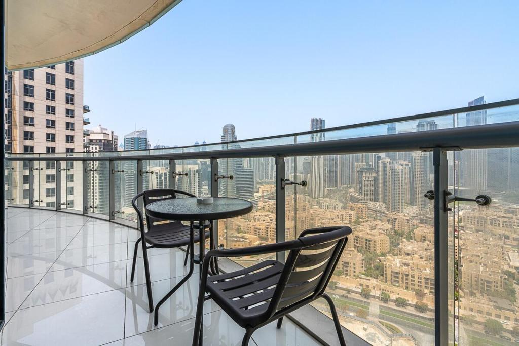 لابی و فضای عمومی Stylish 2BR - Near Burj Khalifa & City Views - تصویر ۵