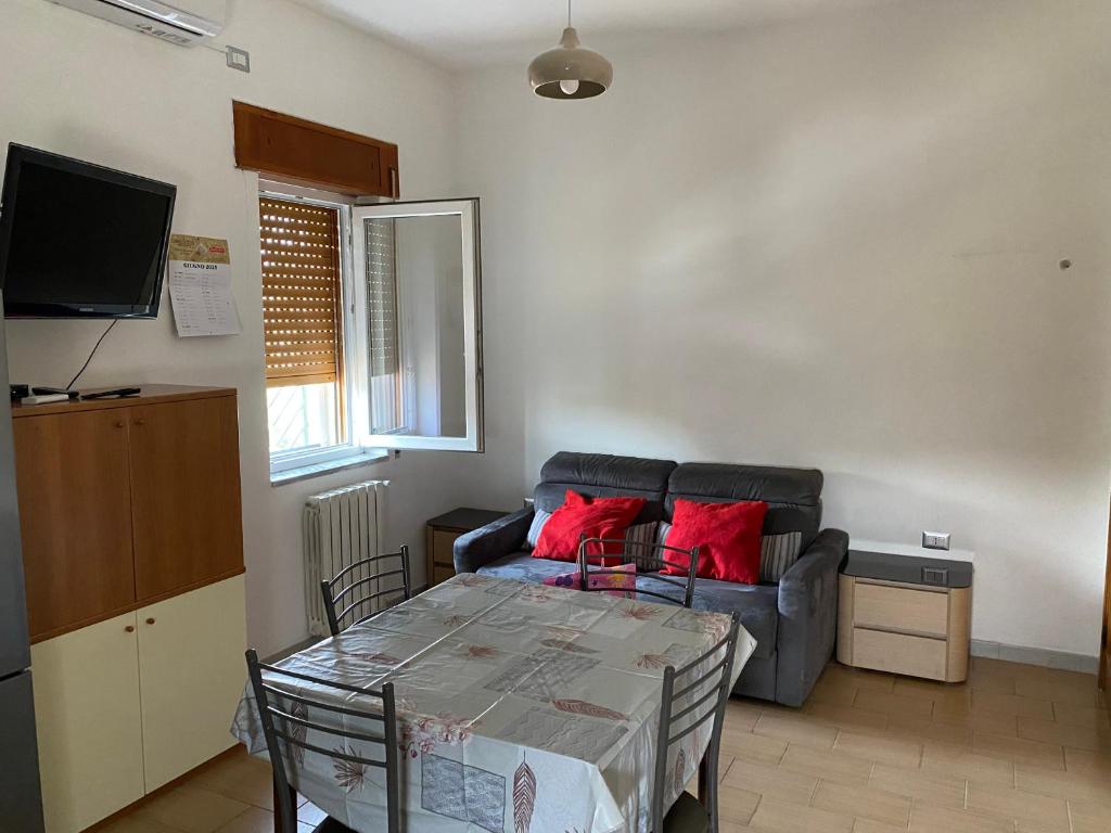 TV a/nebo společenská místnost v ubytování Residenza Rogiò