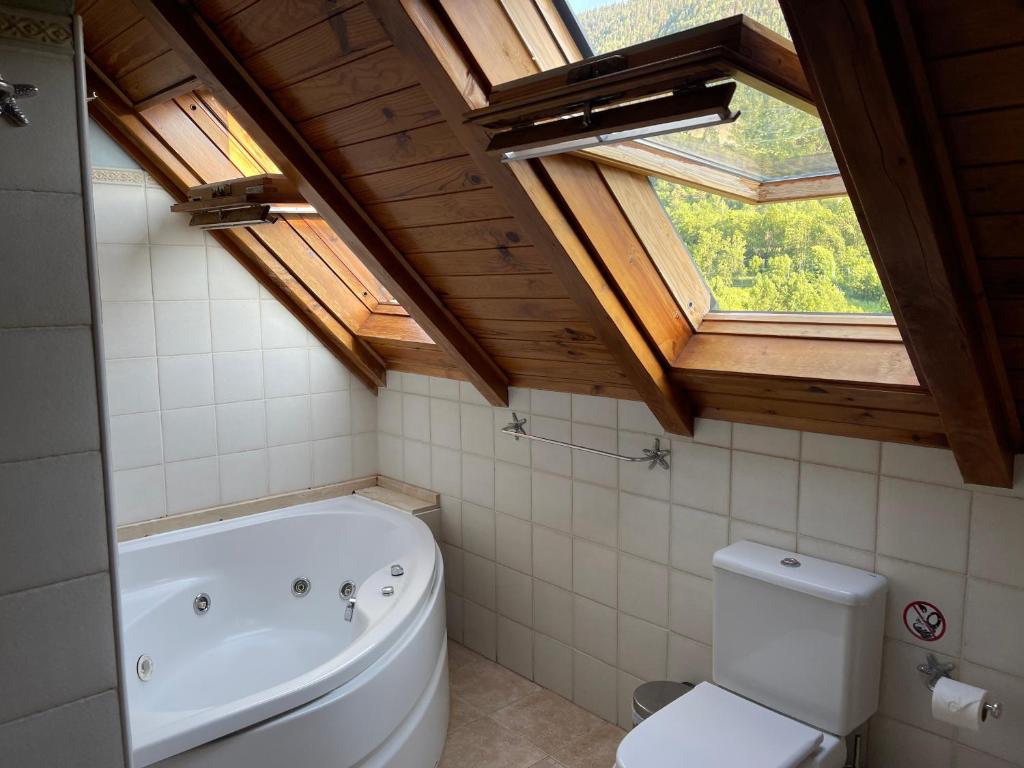 Koupelna v ubytování Hotel Colomers